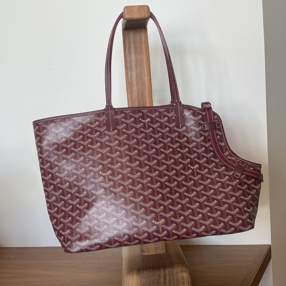 Authentic Goyard pet carrier (Chien Gris) - Picture 2 of 4
